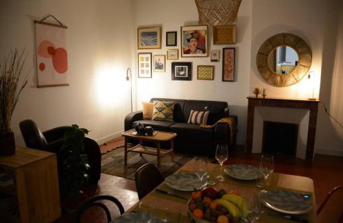 4th Arrondissement Apartment | 85 m2 centre ville 2 mn vieux Port au calme