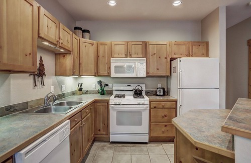 Keystone Condo | 8757 Trappers Crossing 1 Bedroom Townhouse by RedAwning