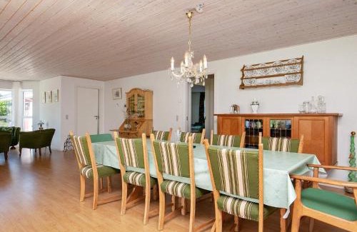 Lyngsa House | 9 person holiday home in Sæby