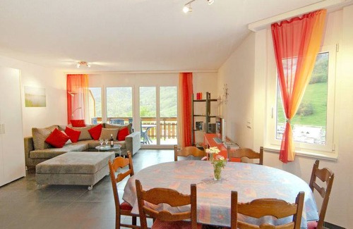 Leukerbad Apartment | 90 m² Apartment ∙ 2 bedrooms ∙ 4 guests