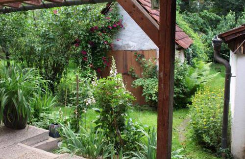 Neudrossenfeld Bed & Breakfast | 90 m² Bed and breakfast ∙ 2 bedrooms ∙ 4 guests