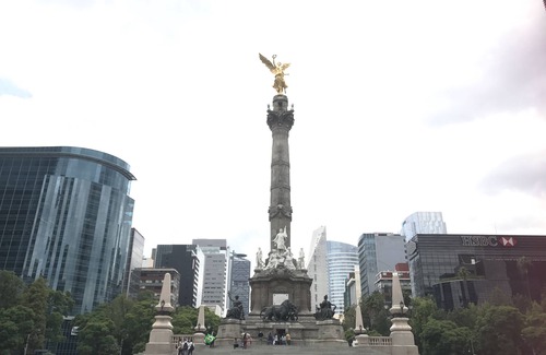 Colonia Cuauhtemoc Apartment | 90 Mts Illuminated Apt Close To Reforma Avenue