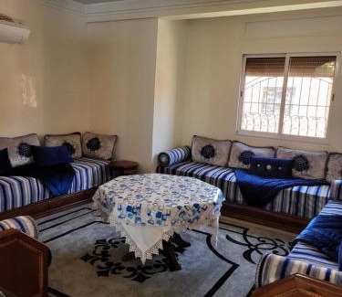 Menara Apartment | 90 qm Wohnung mit 2 Schlafzimmern