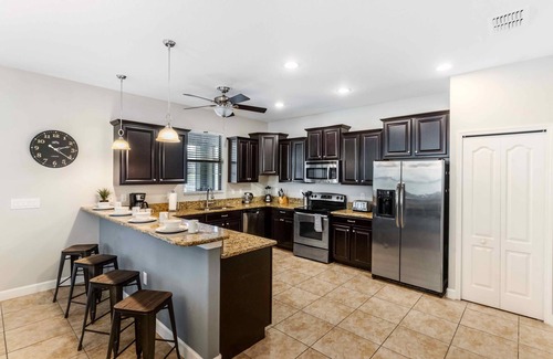 Davenport Cottage | 9117 El Caro Lane