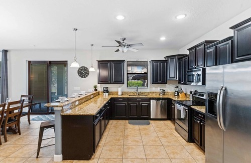 Davenport Cottage | 9117 El Caro Lane