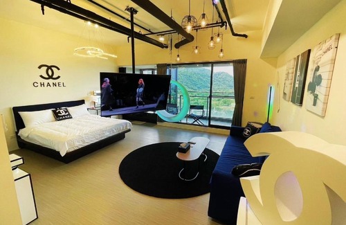 Toucheng Apartment | 94耍廢小香風溫泉泳池度假宅