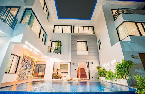 Khlong Tan Nuea Villa | 944summer villa曼谷中心Asok&Tong Lor800海天别墅