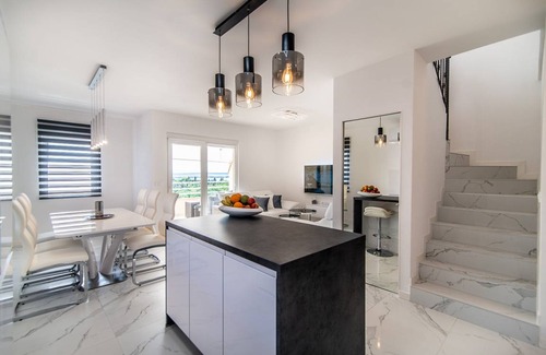 Klanfari Apartment | 95 m² Apartment ∙ 3 bedrooms ∙ 5 guests