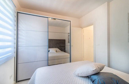 Klanfari Apartment | 95 m² Apartment ∙ 3 bedrooms ∙ 5 guests