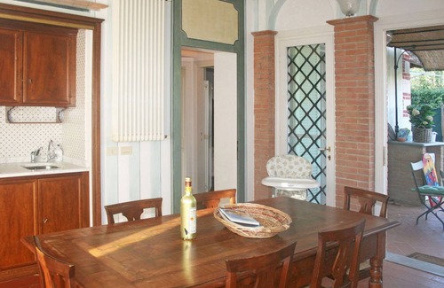 Forte dei Marmi Villa | 95 m² Villa ∙ 2 bedrooms ∙ 4 guests
