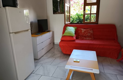 Saint-Charles Apartment | 971F1 - Gîte Sud-Ô-Naturel, "Kaymit" garden view