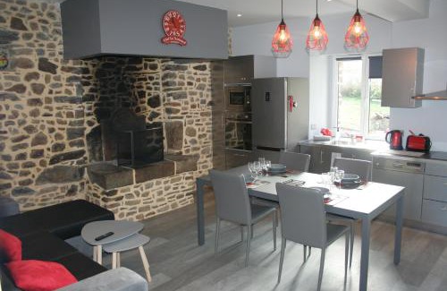 Saint-Senier-de-Beuvron House | A 20 kms du Mont St Michel, Charme à la campagne