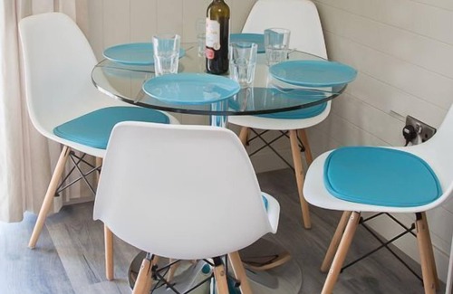 Anstruther Cabin | A beach hideout that sleeps 4 guests in 0 bedrooms