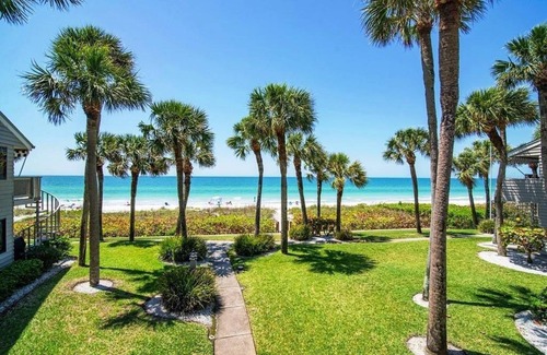 Belleair Beach Condo | A Beachfront Paradise