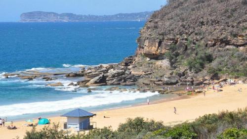 Killcare House | 'A Beachside Getaway - 13' by HolidayCo