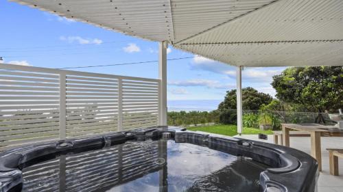 Killcare House | 'A Beachside Getaway - 8' by HolidayCo