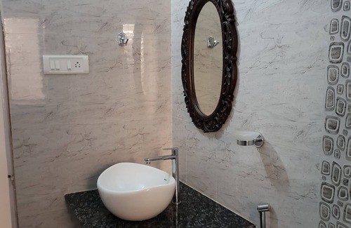 Vagator Apartment | A beautiful 1bedroom apt. in a gated complex