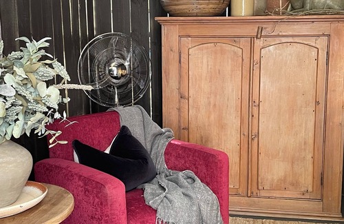 Macclesfield Bed & Breakfast | A beautiful French inspired bed and breakfast located in historic Macclesfield.