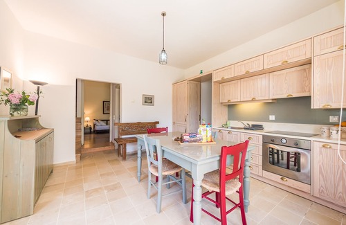 Maleme Villa | A beautiful furnished villa, located in a peaceful area only 600m from the sea