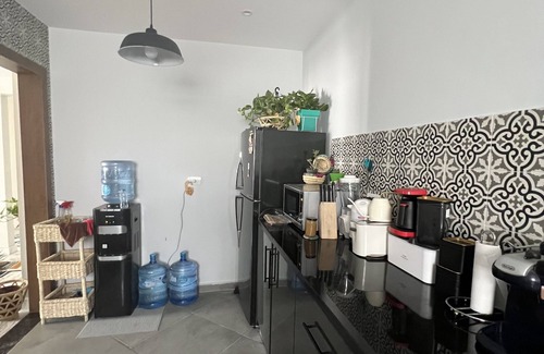 Al-Basatin Apartment | A beautifully Mixed theme between modern and traditional art decor Marble floors