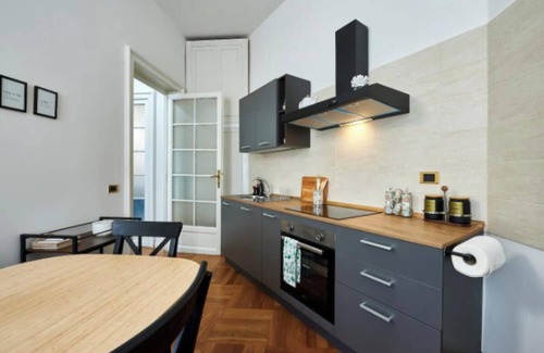 Prati Apartment | A Blend of Historical Elegance and Modern Comfort