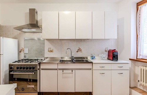 Claino Con Osteno House | A Casa di Lale by Interhome