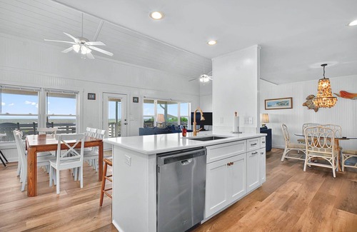 Caswell Beach House | A Coconut Hut on Caswell beach, Ocean front home with heated pool, new walkway to beach