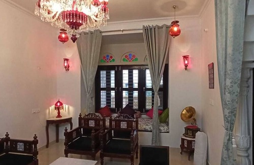 Jaipur Villa | A Comfortable Villa With Touch of Culture in City