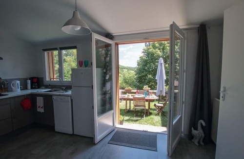 Calmels-et-le-Viala Cottage | A cosy setting in the heart of the Grands Causses: Le Gîte Idyllique pour Deux