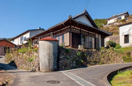Seiyo House | A country house that will make you want to sit aro/Seiyo Ehime