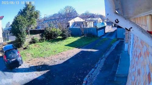 Hamilton East House | A Cozy Cabin for two in Hamilton East near to CBD and Waikato Hospital