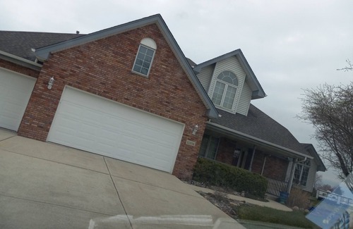 New Lenox House | A cozy peaceful and quiet family home