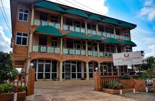 Nungua Bed & Breakfast | A family friendly Mountain Haven in a serene environment