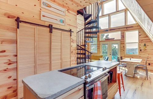 Hardy Cabin | A-Frame Hardy Cabin w/Spring River Views!