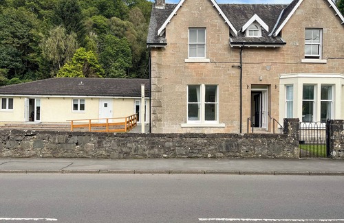 Aberfoyle Cottage | A gorgeous apartment in the heart of the idyllic village of Aberfoyle.