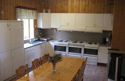 Letafors House | A Grand Getaway for Family and Friends