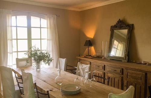 Cabrieres Villa | A haven of peace by the pool between Uzès, Nîmes and Avignon.