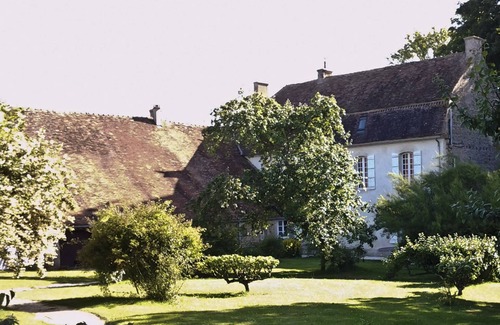 Les Moutiers-en-Auge House | A holiday in the countryside in a comfortable family home
