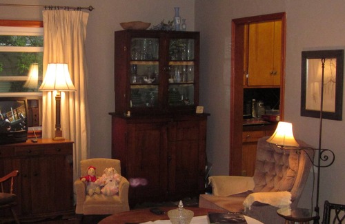 Southside House | 'A Home Away From Home' For 2 To 7 People No Smoking No Pets