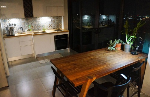 Damansara Perdana Condo | A home away from home, great view from a high floor, premium amenities.
