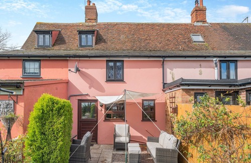 Martlesham Heath Cottage | A humble, cute country cottage with views over the river.