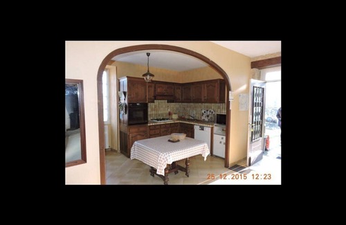 La Masse House | A l'orée du bois, gite in Cazals, Lot, 4 km from the Dordogne.