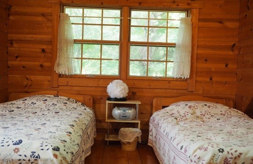 Hoki-cho House | A log house for rent that can be glamped surround / Yonago Tottori