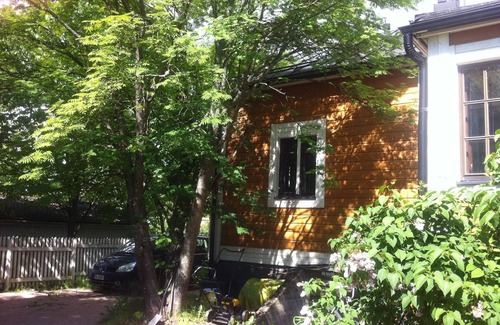 Koillinen District House | A Lovely House with a Garden in Helsinki