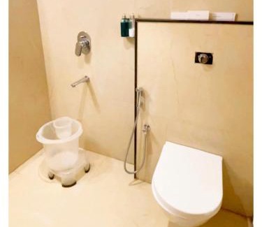 Bilaspur House | A Luxury Hotel S-A-R-C Palace ! near All Main Places ! Fully Air Conditioned Premium Family Rooms - with Free Wi-Fi, Parking, Restaurant & Room Service Availability