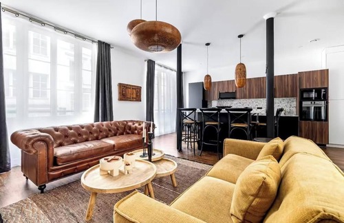 Quartier Saint-Ambroise Apartment | A MEMORABLE PARISIAN EXPERIENCE NEXT TO LE MARAIS - RUE ST SABIN
