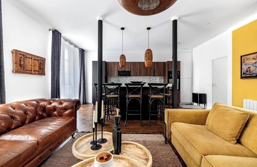 Quartier Saint-Ambroise Apartment | A MEMORABLE PARISIAN EXPERIENCE NEXT TO LE MARAIS - RUE ST SABIN
