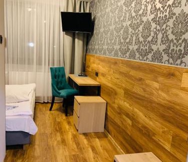 Mikoow Hotel | A&P Motel
