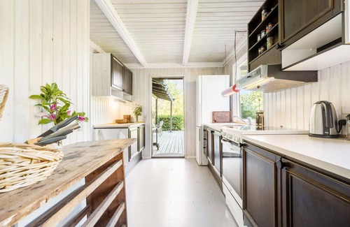 Dronningmolle House | A particularly beautiful vacation home vacation awaits you here at Dronningmølle Strand.