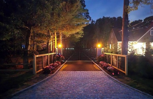 Westhampton House | A peaceful place, and close to town.